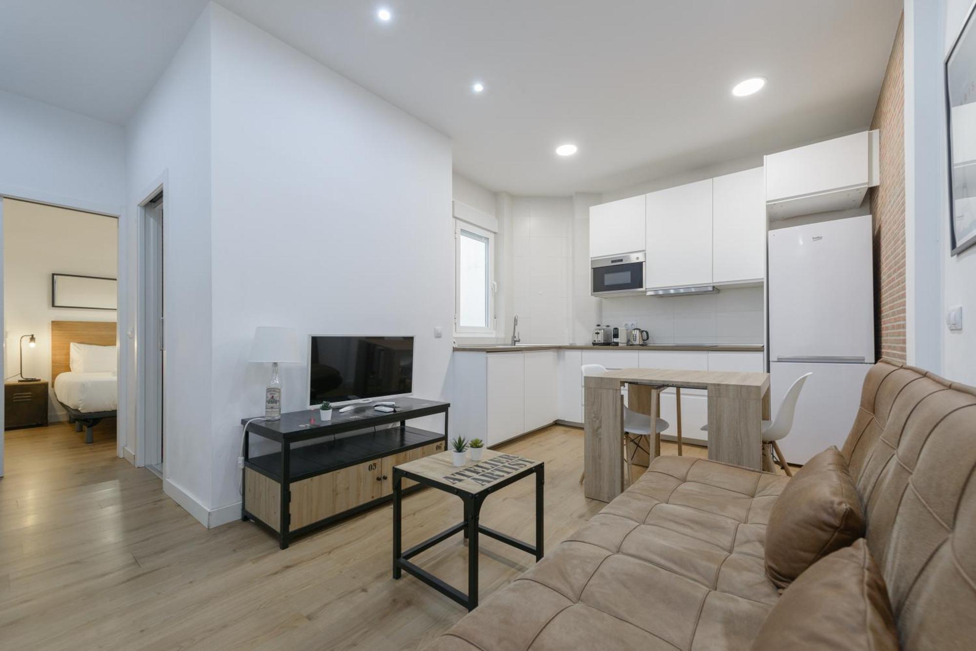 Avila Calle, Precioso Estudio En Santiago Bernabeu-Estrecho En Segundo Piso Sin Ascensor Apartamento Madri Exterior foto
